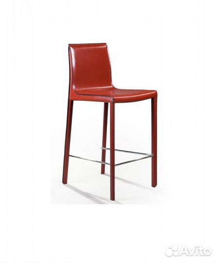 Полубарный стул