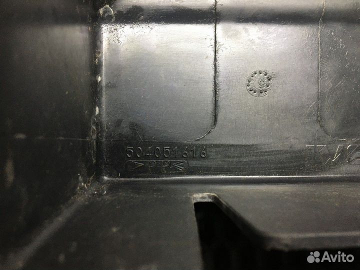 504051616 Крышка блока управление светом