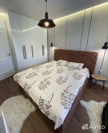 Шкаф распашной в спальню