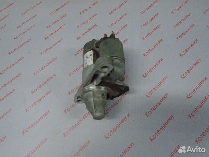 Nissan 23300-EN200 Стартер