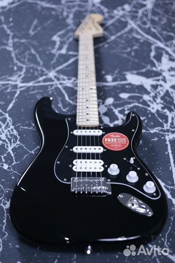 Squier by Fender FSR Affinity HSS Black