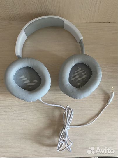 Проводные наушники jbl