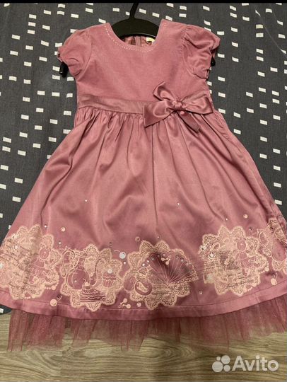Платье для девочки 104-110
