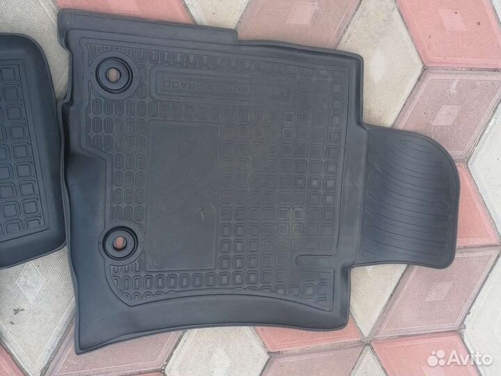 Резиновые коврики тойота ленд крузер прадо 150