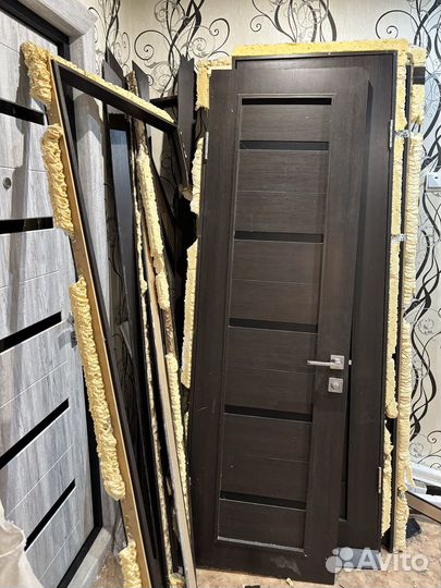 Двери межкомнатные б/у (3 шт)