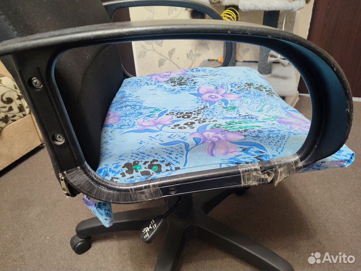 Компьютерное кресло