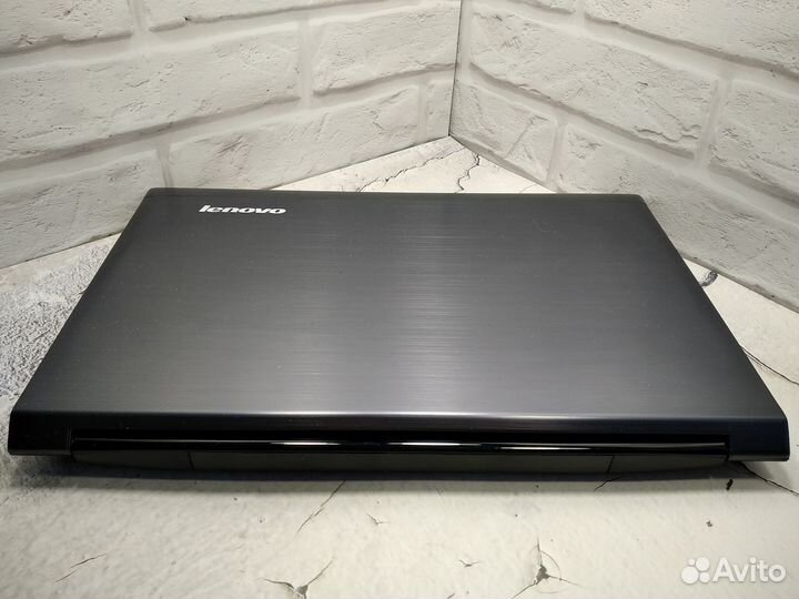 Lenovo 15 Дюймoв с GeForce + SSD 250GB + Доставка