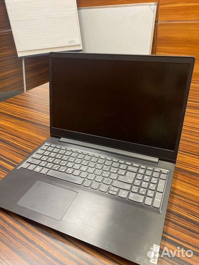Ноутбук Lenovo