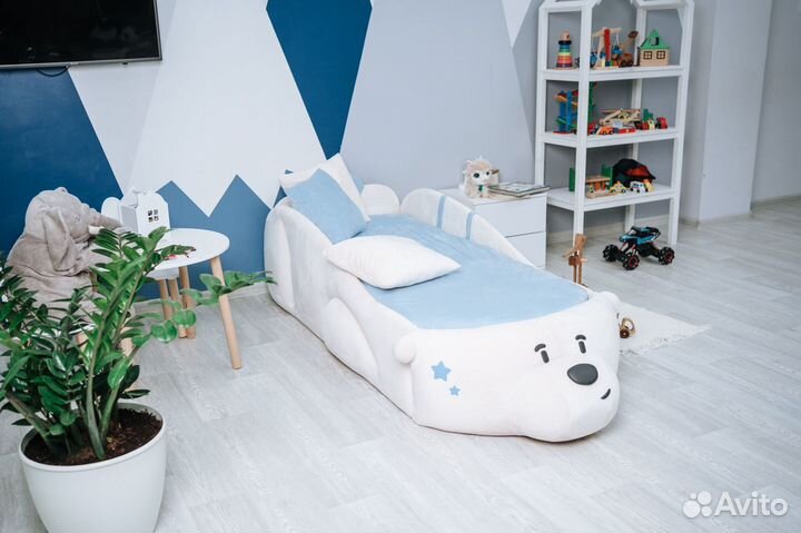 Мягкая детская кровать