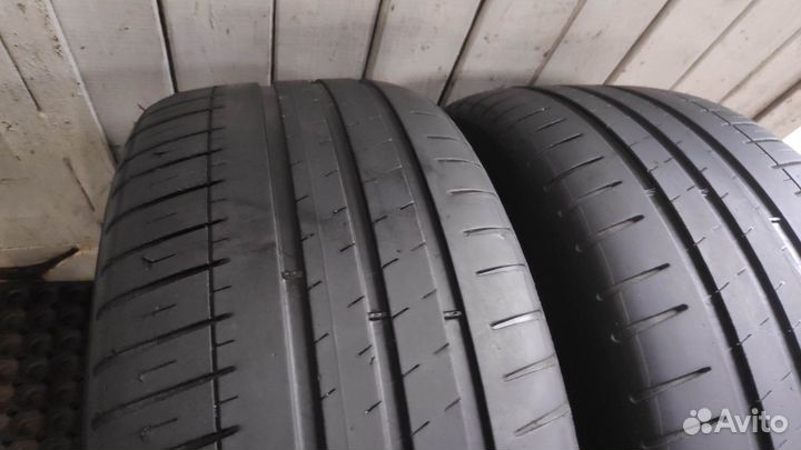 Michelin Pilot Sport 3 235/45 R18 98Y