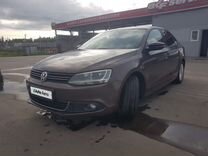 Volkswagen Jetta 1.6 AT, 2014, 205 000 км, с пробегом, цена 1 110 000 руб.