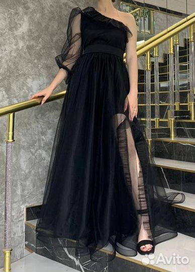 Вечернее платье
