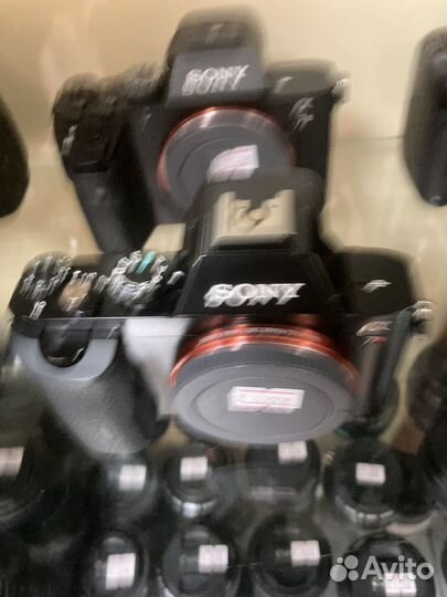 Зеркальный фотоаппарат Sony A7R