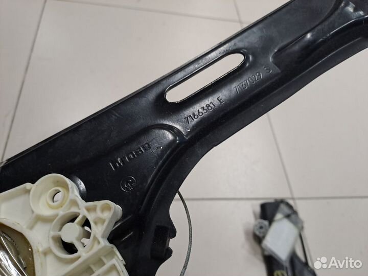 Стеклоподъемник задний левый BMW X5 E70 2006-2013