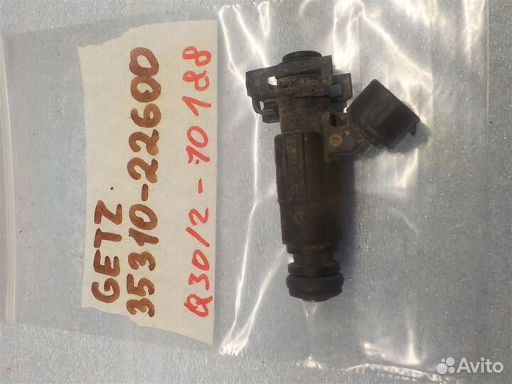 Форсунка инжекторная электрическая Hyundai Getz 2