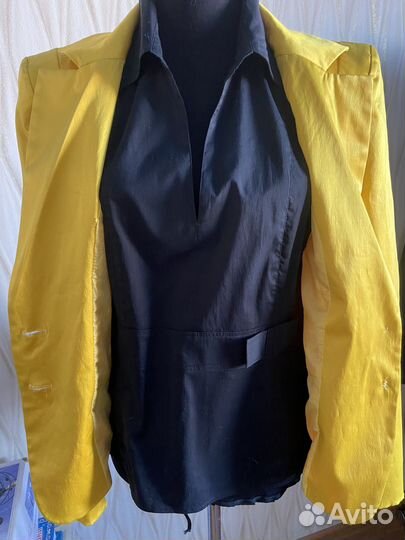 Пиджак женский 46 Италия