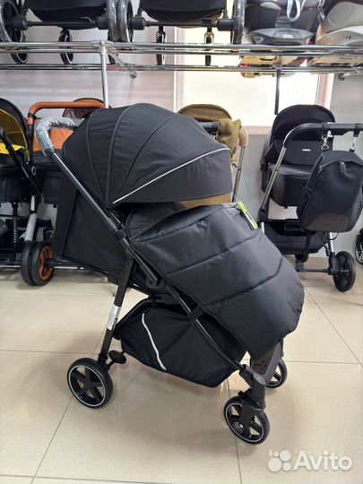 Коляска коляска luxmom 3102 с перекидной ручкой