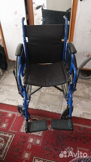 Коляска инвалидная