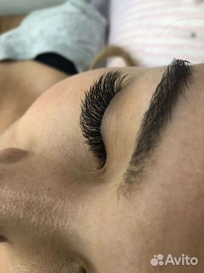 Наращивание ресниц