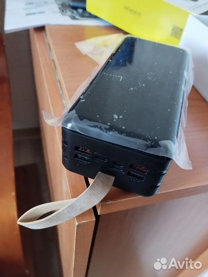 Внешний аккумулятор паурбанк Demaco A208 на 60000