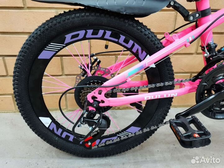 Скоростной велосипед на колёсах 20дюймов,21скорост