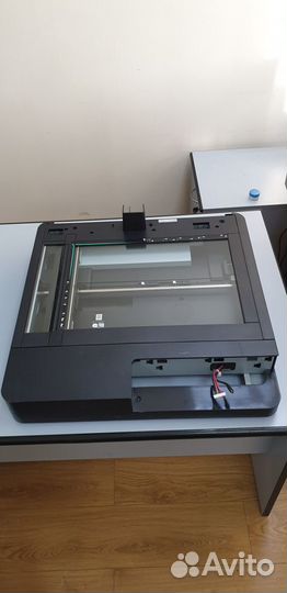 Автоподатчик ADF / ЖК Панели