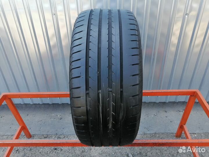 Goodyear EfficientGrip 235/50 R17 96W