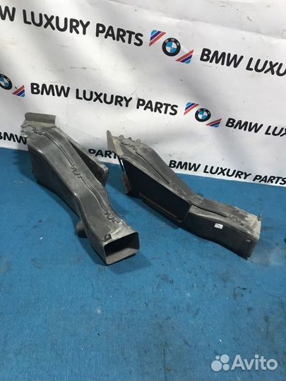 Воздуховод тормозов передний Bmw X5 E70 3.0 N55B30