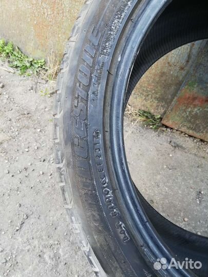 Bridgestone Dueler A/T 275/40 R20 и 315/35 R20