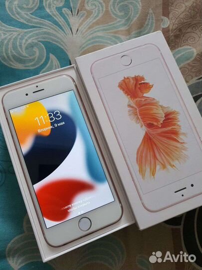 Телефон iPhone 6s на 64гб