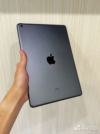 iPad 8 32gb поколения 2020
