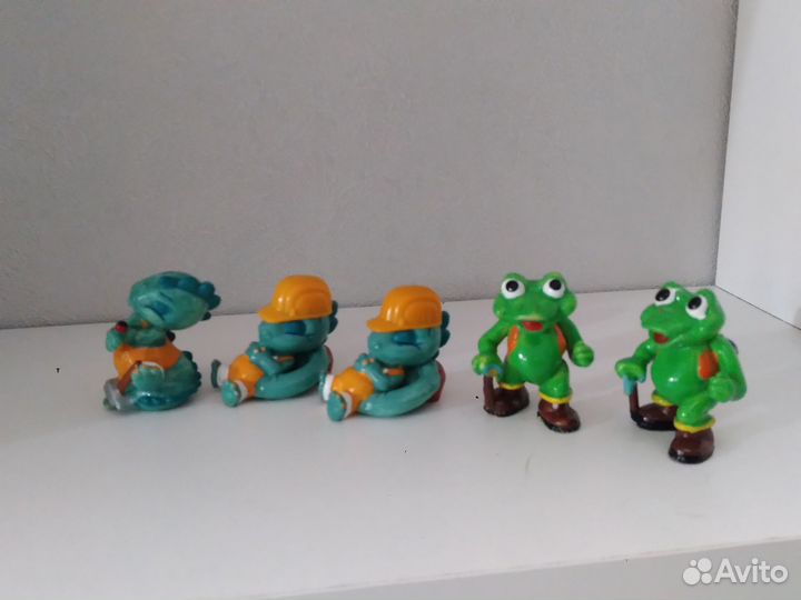 Киндеры 90х лягушки,машинки