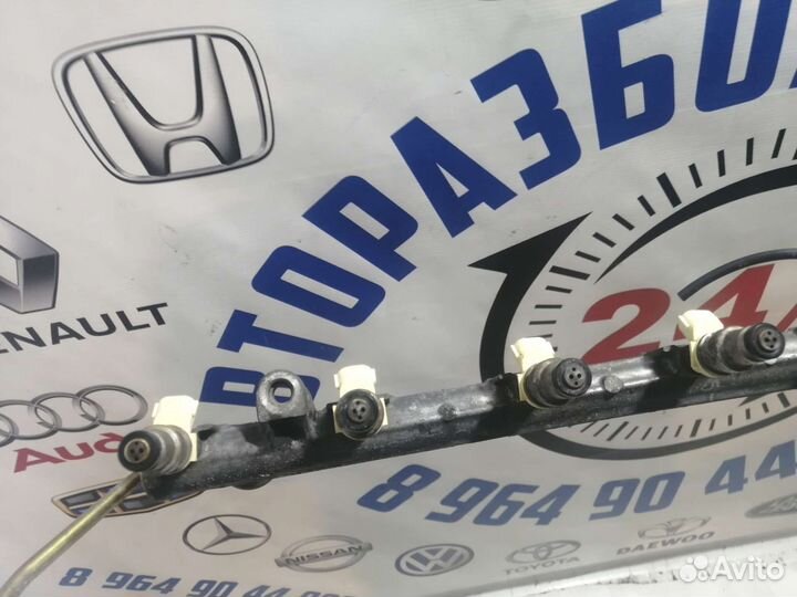 Топливная рейка toyota mark II GX100 1GFE