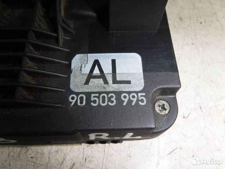 Замок двери задней левой Opel Vectra B