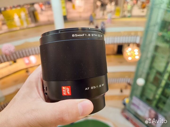 Viltrox RF 85 1.8 для Canon