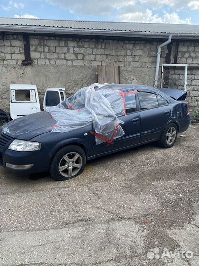 Nissan Almera Classic 1.6 МТ, 2010, битый, 230 000 км