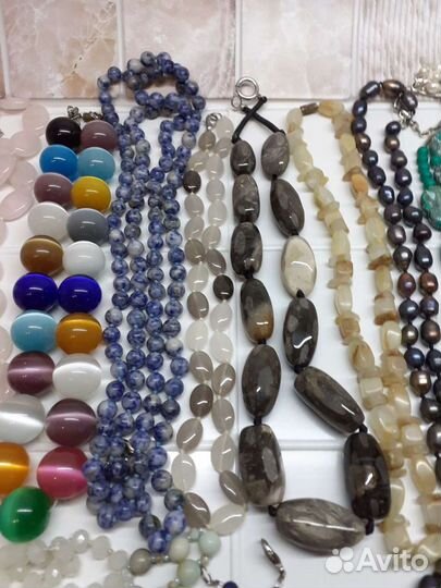 Бусы из натуральных камней