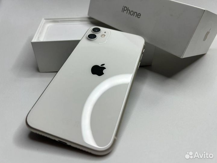 iPhone 11, 64 ГБ