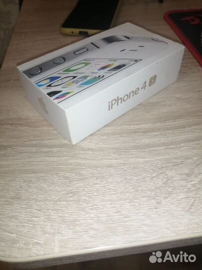 iPhone 4S, 8 ГБ