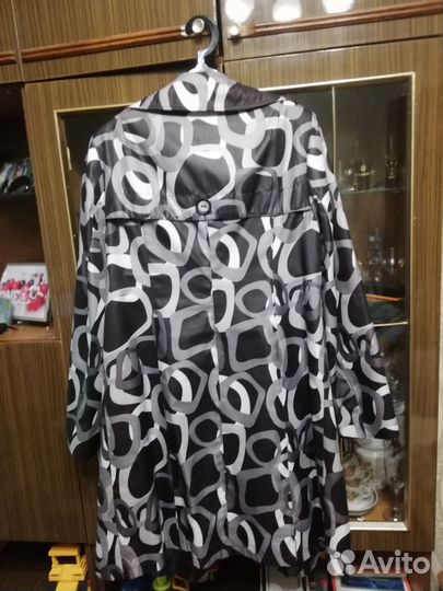 Плащ женский