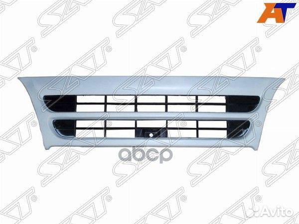 Решетка радиатора isuzu ELF 93-03 узкая кабина