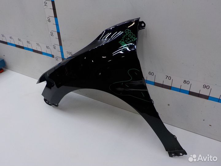 Крыло переднее левое Toyota Camry 2017