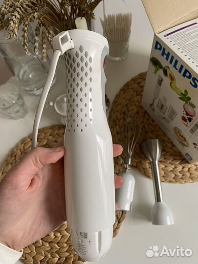 Блендер ручной Philips