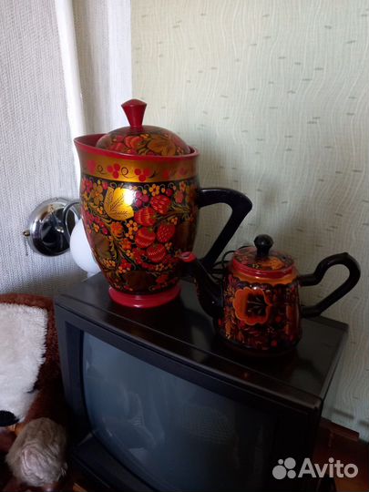 Набор посуды хохлома