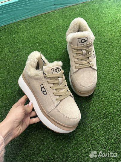 Кроссовки UGG зимние