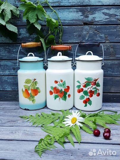 Бидон СССР. Бидон винтаж. Бидон эмалированный