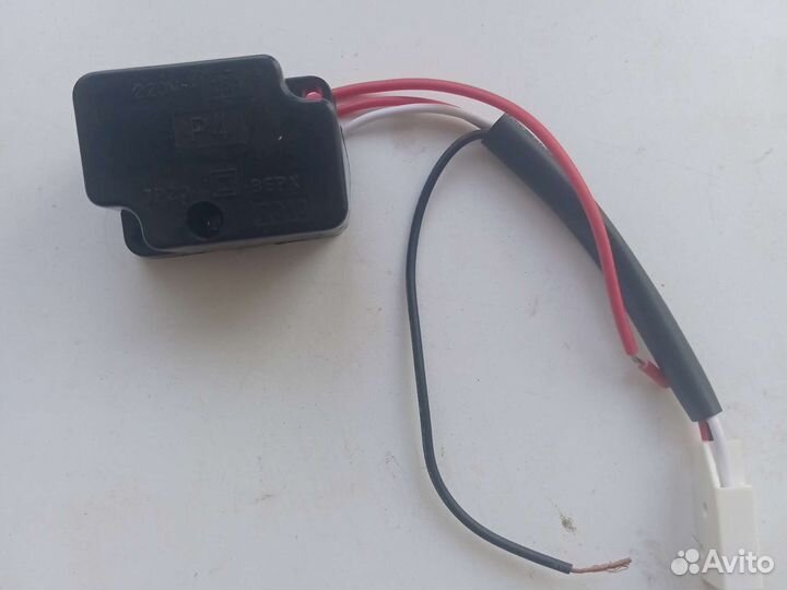 Пусковое/защитное реле Р4 для холодильника