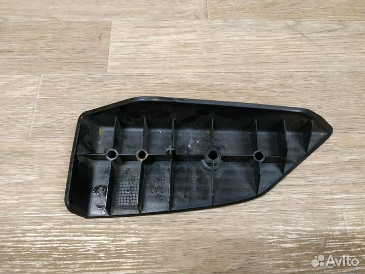 Площадка под ногу водителя Ford Fusion / Fiesta