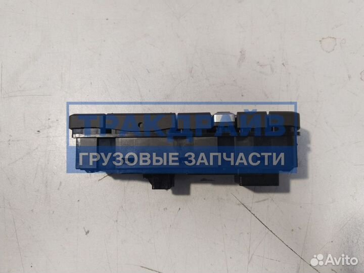 Блок кнопок двери Вольво FH4 FM4 левый