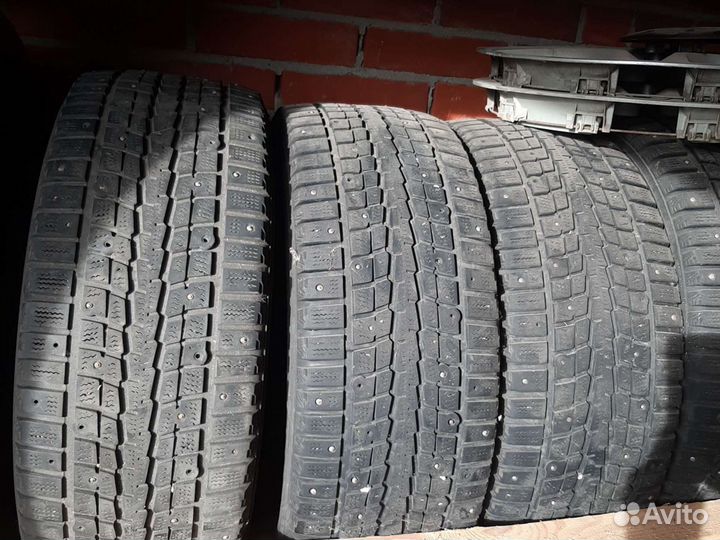 Dunlop Grandtrek PT 4000 215/55 R16 97